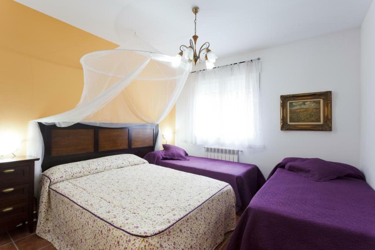 Вілла Tiara Vacaciones Nava de la Asuncion Екстер'єр фото
